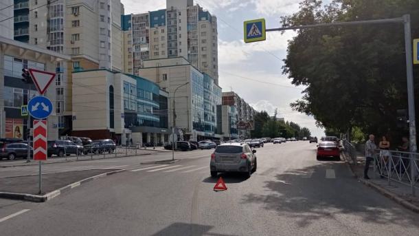 10-летняя девочка пострадала в ДТП с электросамокатом на переходе в Новосибирске