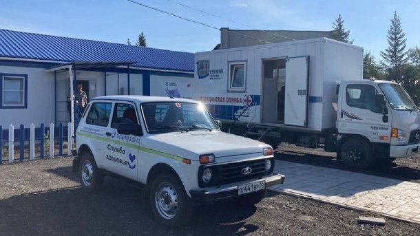 Виталий Хоценко рассказал о новой амбулатории в Кормиловском районе