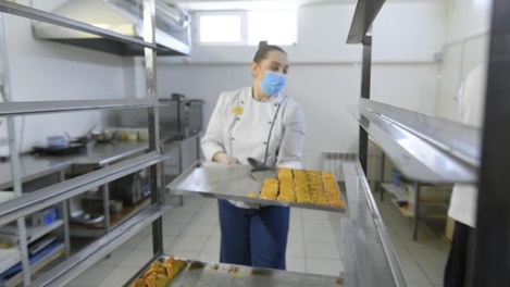 В приоритете импортозамещение. Омичам начали давать по 529 тысяч рублей на своё дело