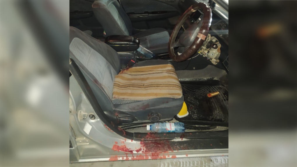 Нещадно изрезал водителя: подозреваемого в убийстве таксиста подростка отправили в СИЗО под Новосибирском