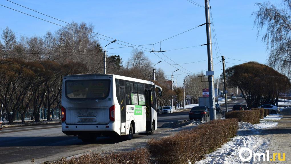 Сразу два перевозчика отказались обслуживать маршруты в Омск