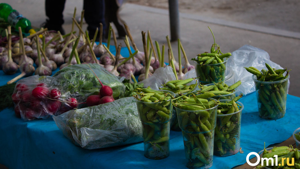 Пенсионерам разрешили продавать дачный урожай в новосибирских супермаркетах