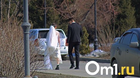 Невеста пожаловалась на салон из-за грязного свадебного платья