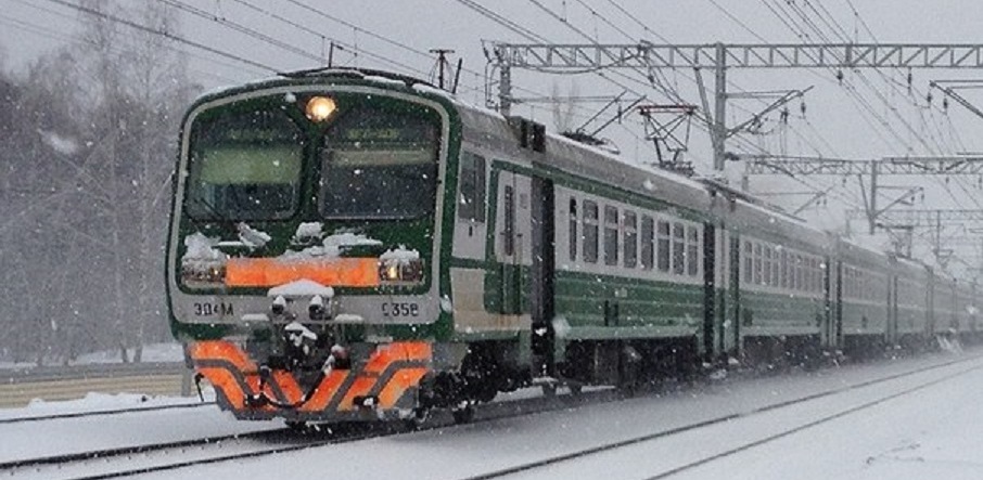 Электричка омск москаленки завтра. Станция пр славы электрички.