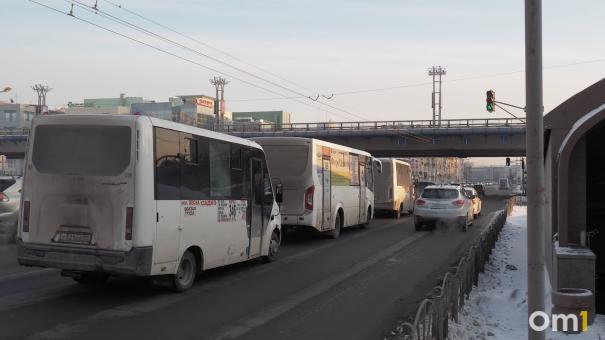 В Омске уже в следующем году избавятся от тесных маршруток