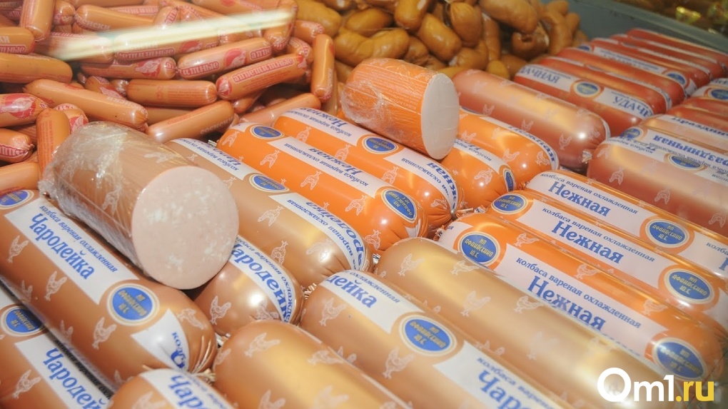 В мэрии Омска сообщили, где продают колбасу в два раза дешевле, чем в супермаркетах