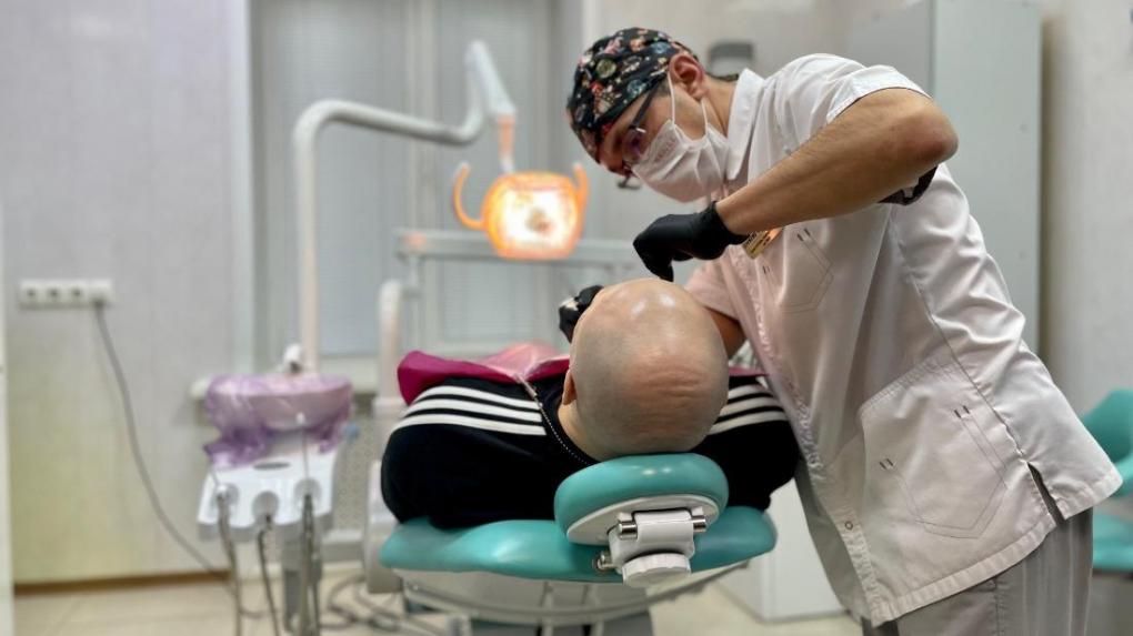 Участникам СВО бесплатно лечат зубы в Новосибирской области