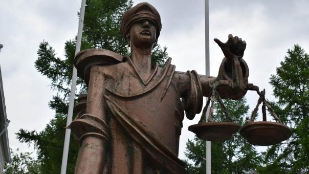 Вал вылетел в голову: в Новосибирске начальника производства осудят за смерть рабочего
