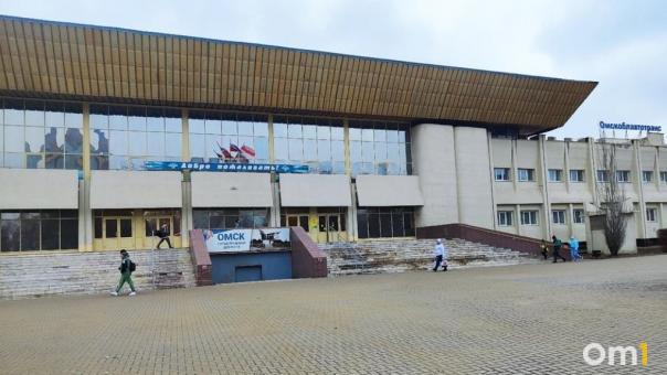 В «Омскоблавтотрансе» пожаловались на низкие зарплаты и переработки