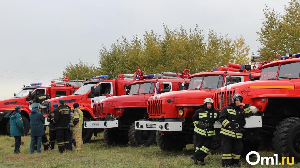 В парке имени 30-летия ВЛКСМ скопление пожарных машин. Что происходит?