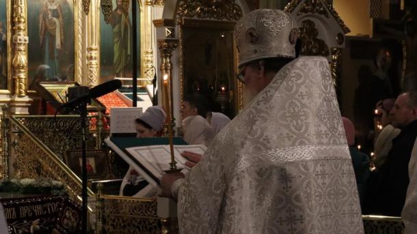 Отец Дмитрий vs Ванга: почему РПЦ против предсказателей