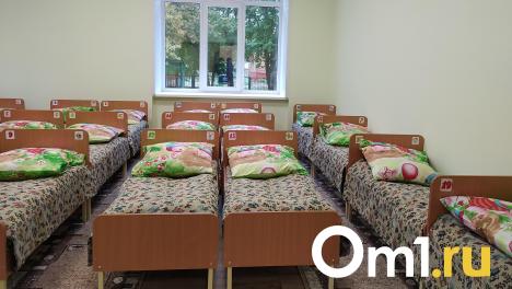 Омичам рассказали, сколько стоит отправить школьника в лагерь осенью