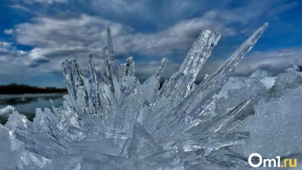 Ночью Омск накроет мороз до -26 градусов