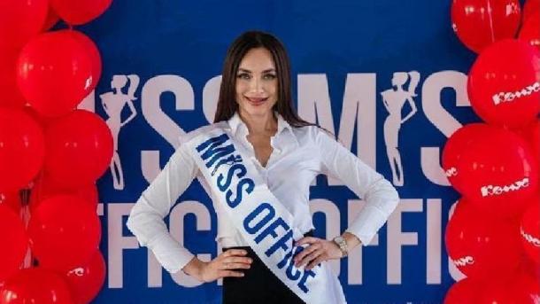 «Победителей не судят». Омичка рассказала, как приняла участие в конкурсе «Мисс Офис»