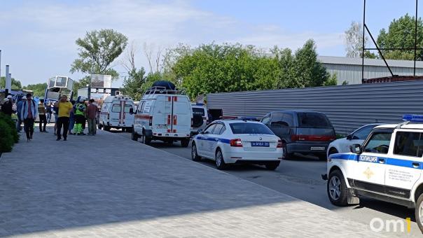 В Минздраве Новосибирской области опровергли долгое ожидание скорой помощи после падения строительного крана