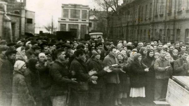 Омичам показали уникальные кадры Дня Победы 1945 года