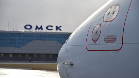 Армянская авиакомпания отложила запуск рейсов из Омска в Ереван