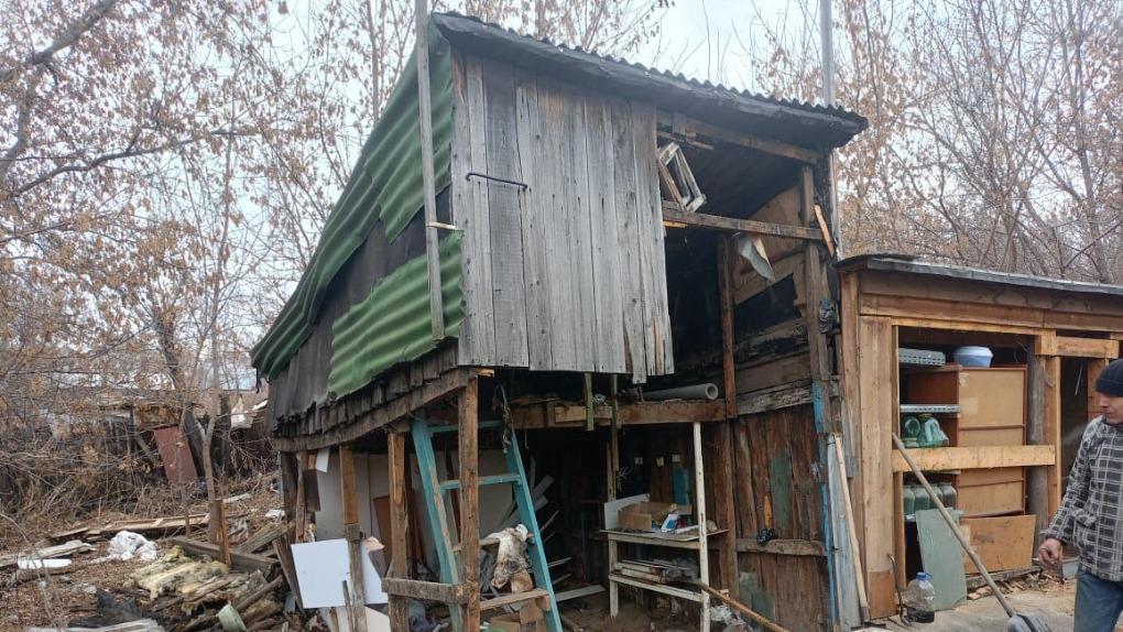 В трёх районах Новосибирска снесли незаконные постройки