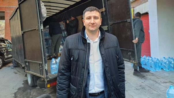 «Омскоблводопровод» передал питьевую воду в зону СВО