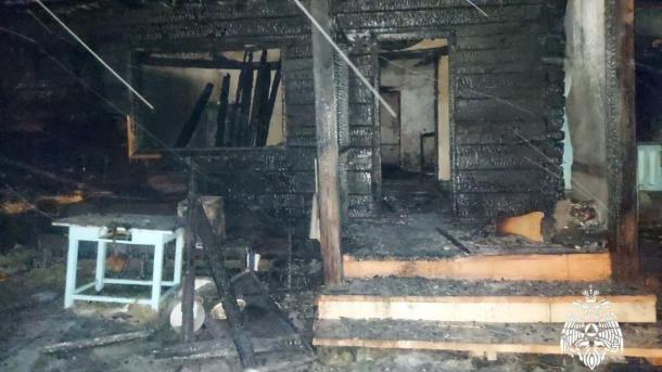 Четырёхлетний ребёнок погиб при пожаре в Новосибирской области