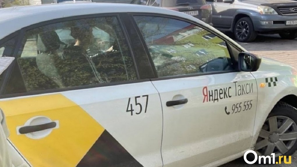 Цены на такси в Омске в жару взлетели до 600 рублей