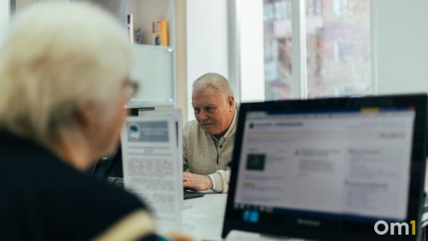 Омские пенсионеры предпочитают работать водителями, бухгалтерами и охранниками